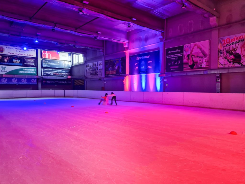 Dónde patinar sobre hielo en alicante?