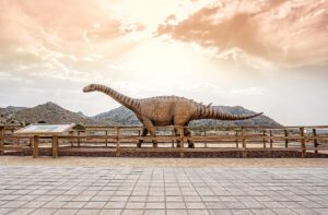 parque Lirainosaurius agost. Planes con niños